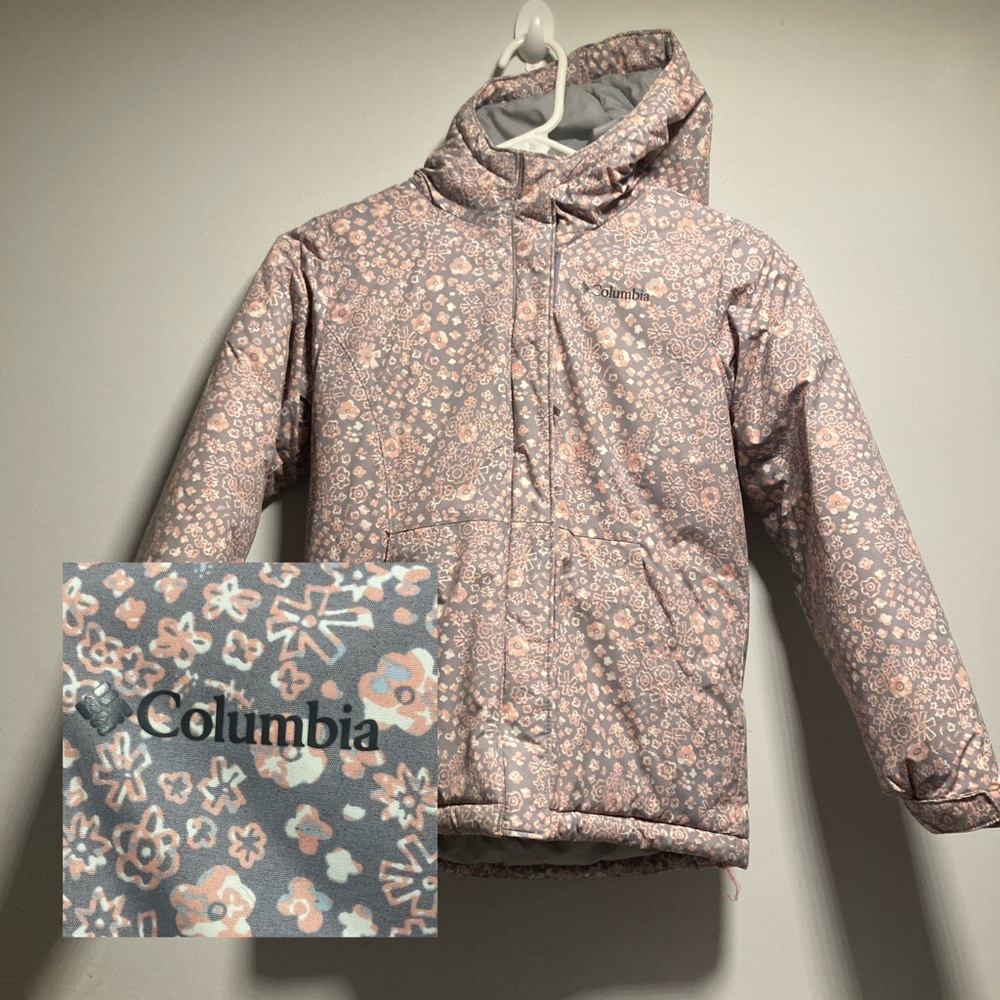 Girls Columbia heavy coat Sz Med 10/12. Very lightly used. Gray and peach/pink.